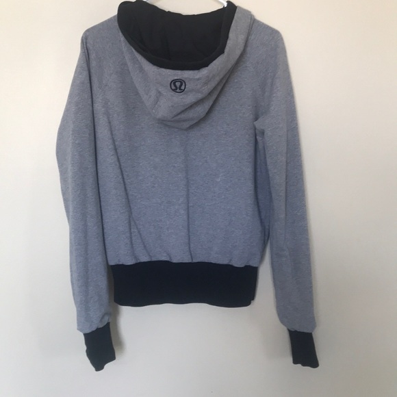 Reversible waterproof jacket - Picture 5 of 6